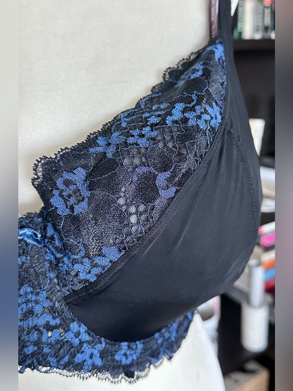 NWT Adore Me 42G Full Coverage Underwire Lace Bra Black & Blue Floral - Picture 2 of 12